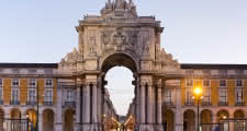 lisbon walking tours